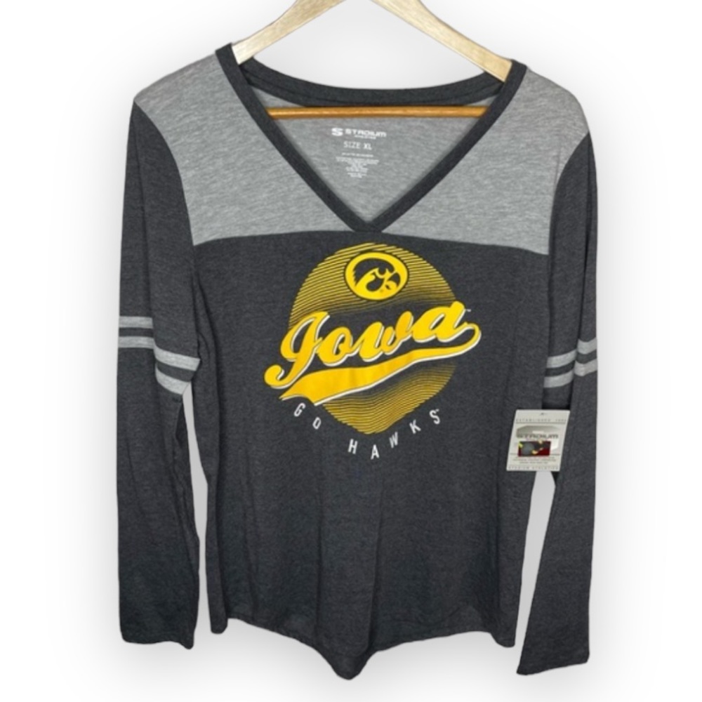 Iowa Hawks Long Sleeve Top Size XL